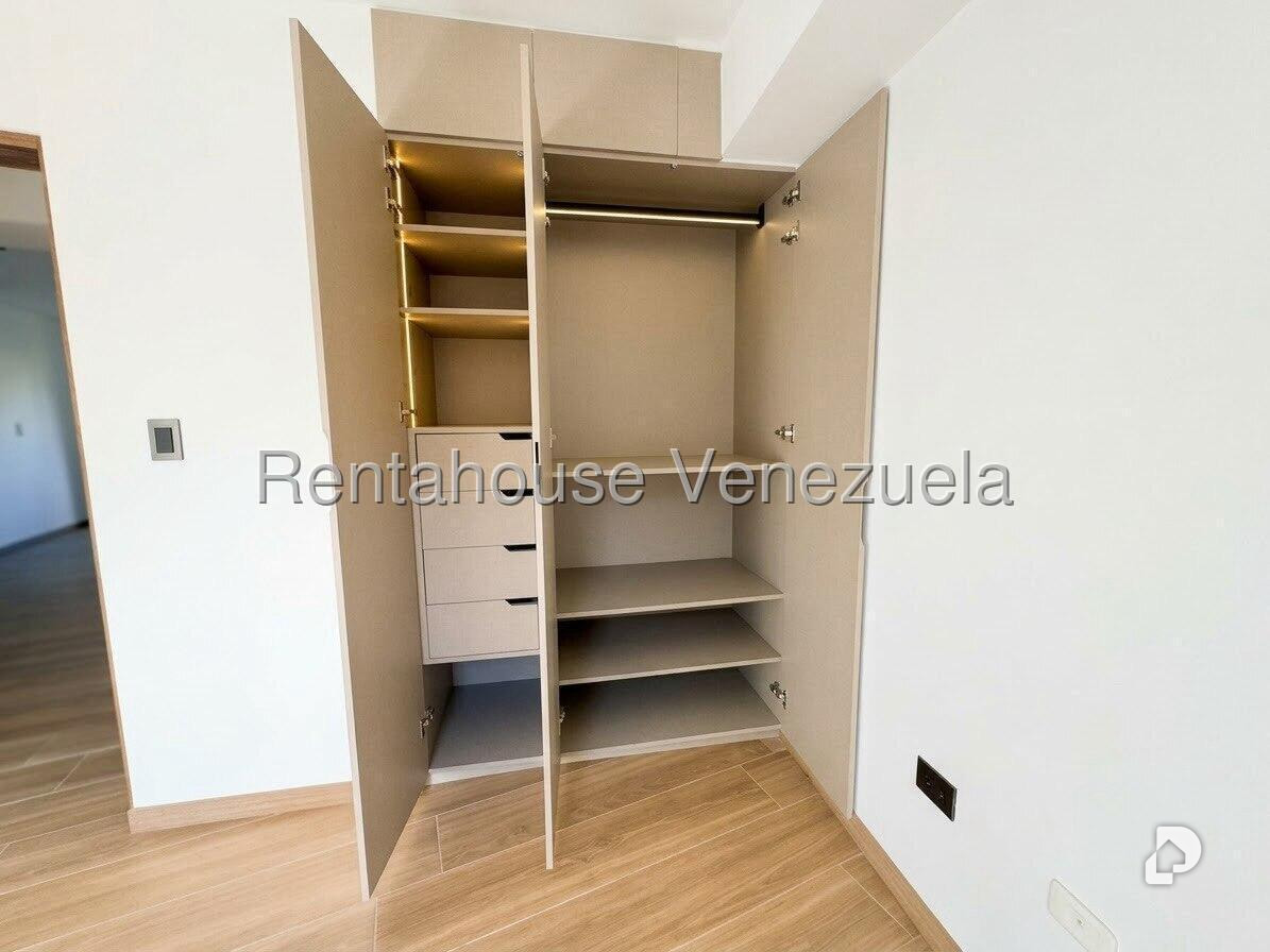 Apartamento en El Cigarral, Caracas – 22