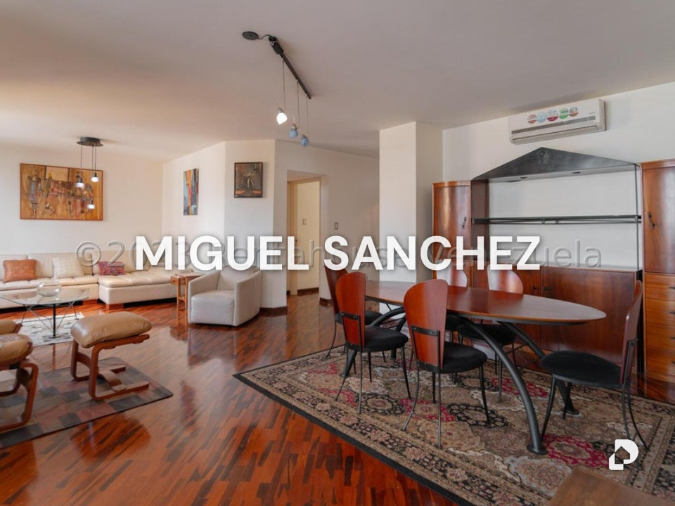 Apartamento en Los Palos Grandes, Caracas – 4