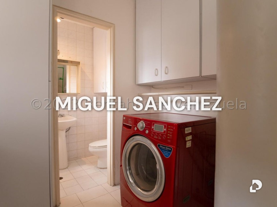 Apartamento en Los Palos Grandes, Caracas – 18