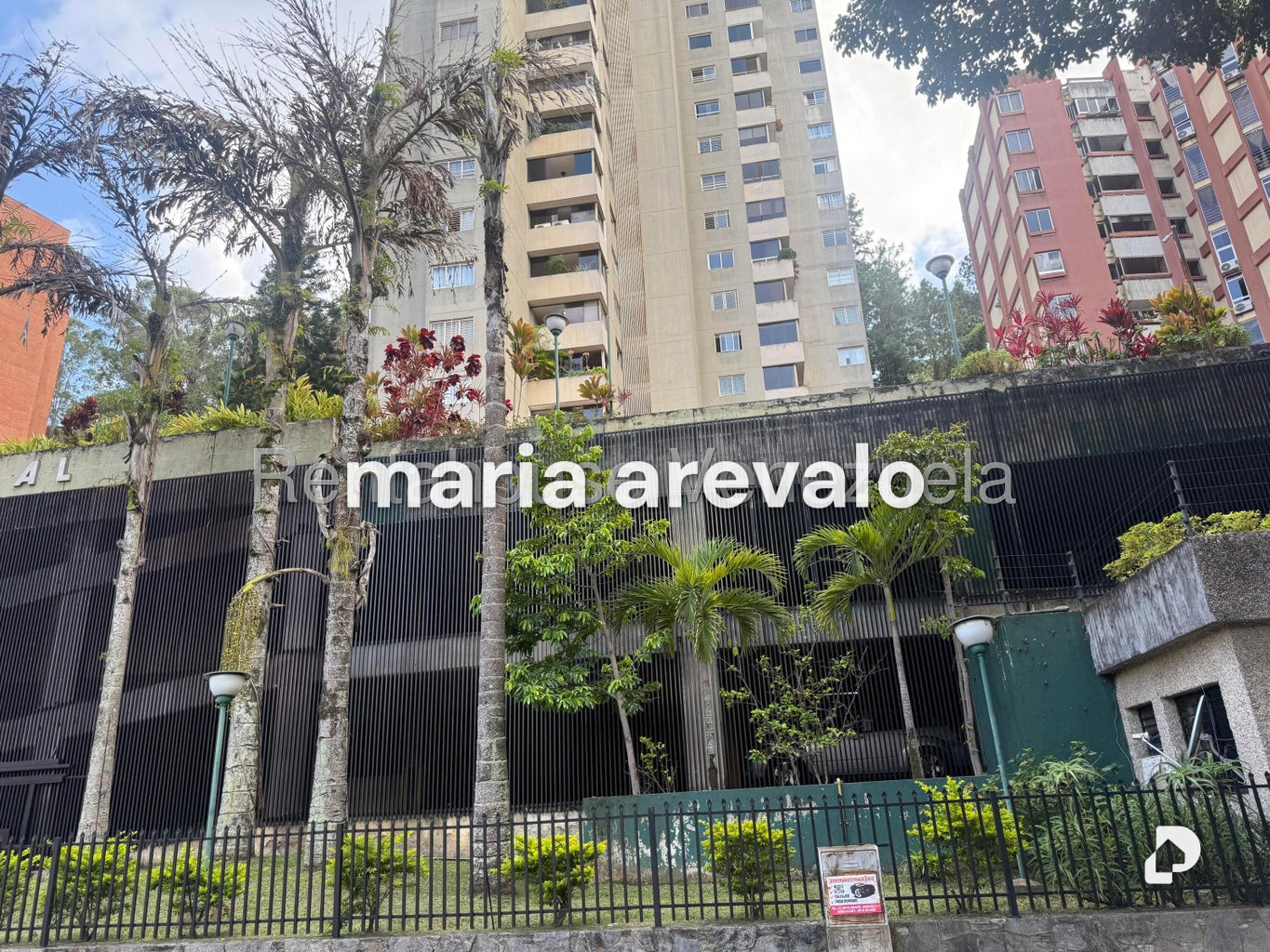 Apartamento en Los Naranjos (del Cafetal), Caracas – 1