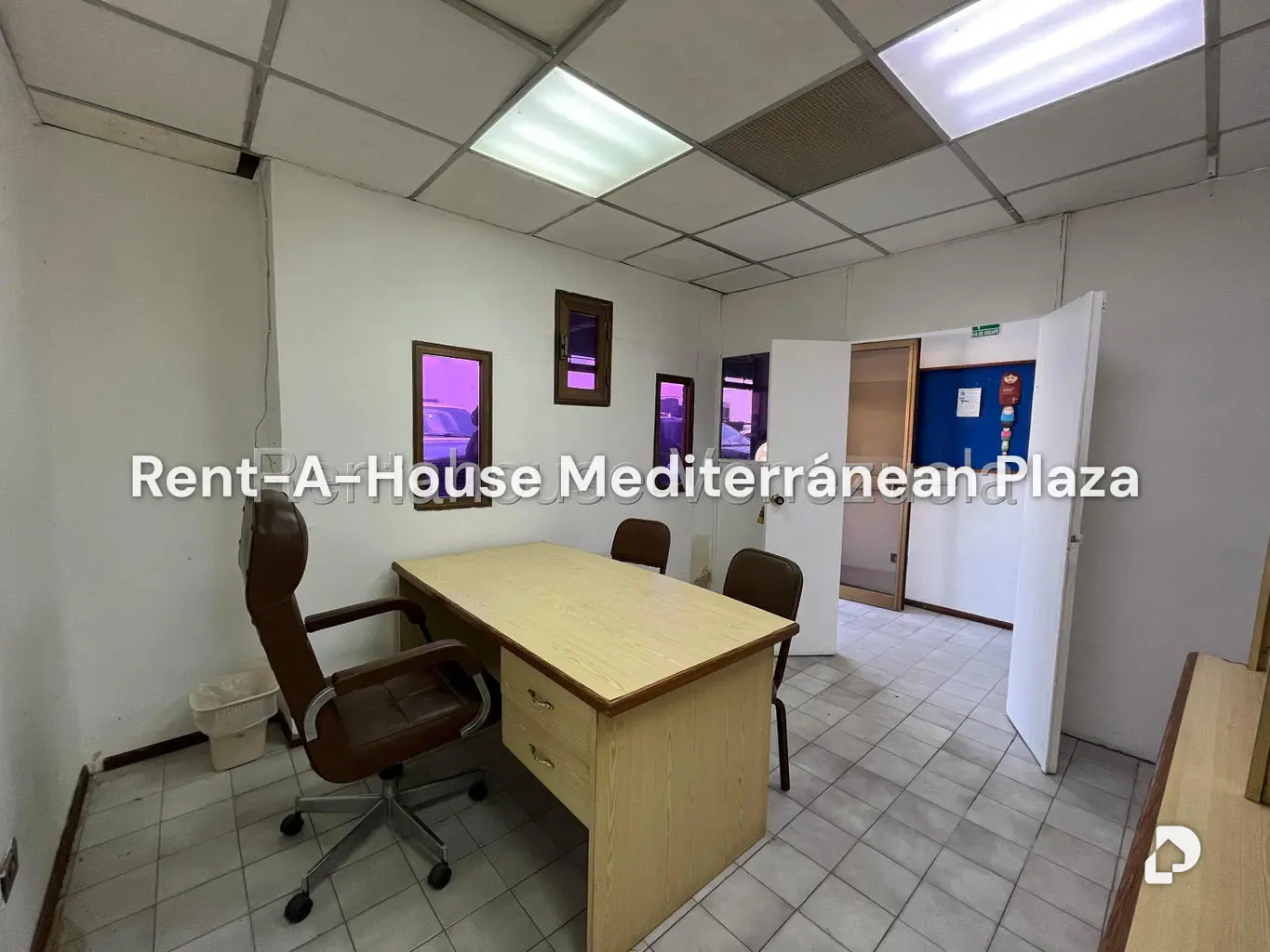 Local comercial en Zona Industrial, Valencia – 5