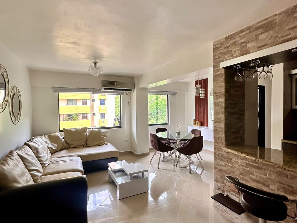 Apartamento en Parroquia Urbana San José, Valencia - 1