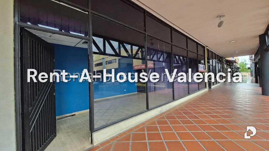 Local comercial en Zona Industrial, Valencia – 2