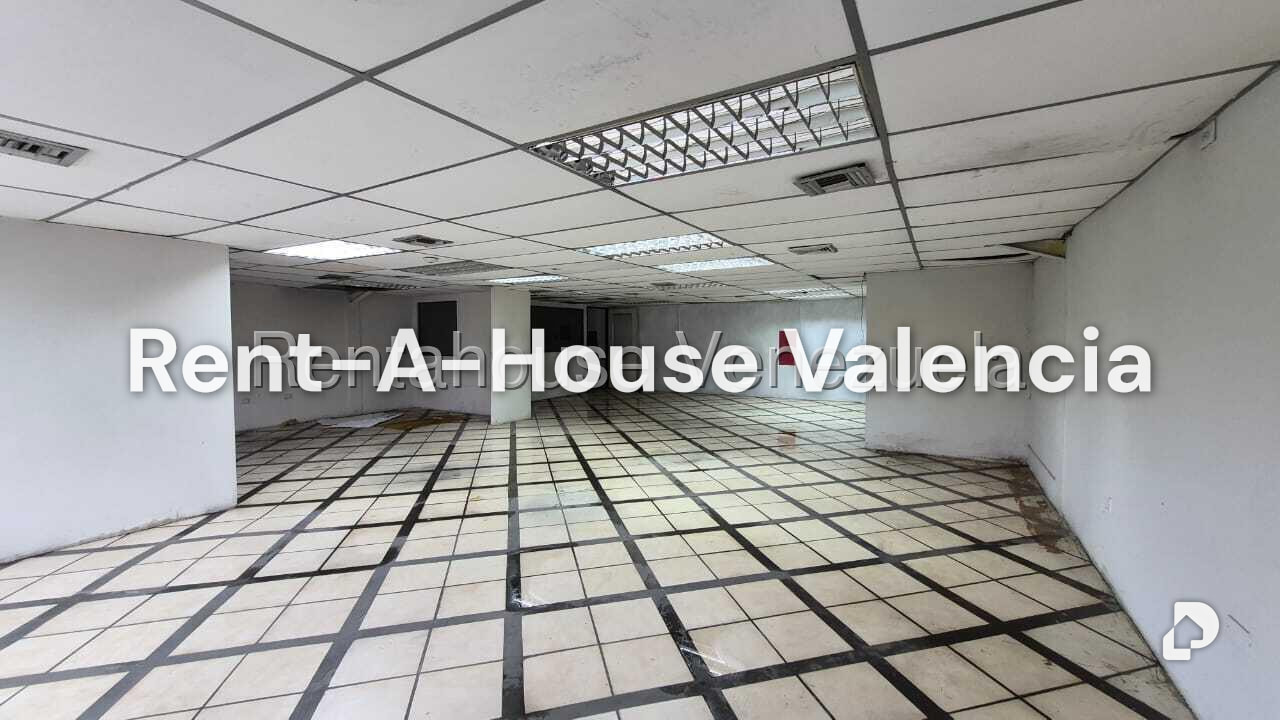 Local comercial en Zona Industrial, Valencia – 26