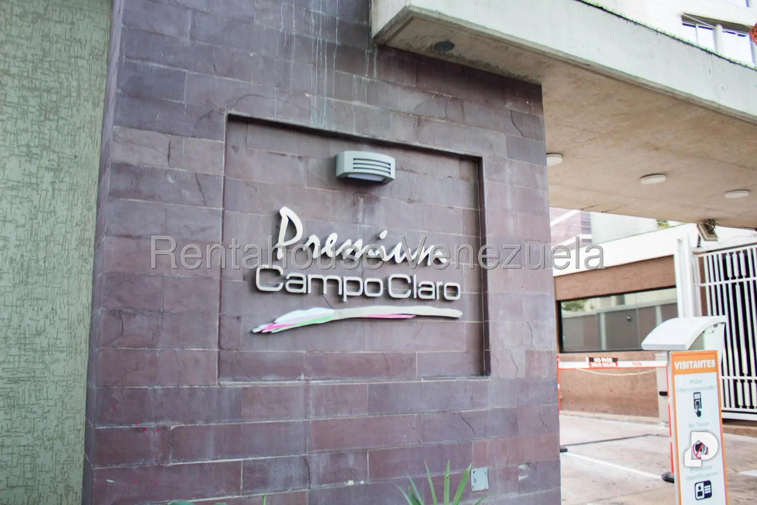 Apartment in Campo Alegre, Caracas – 4
