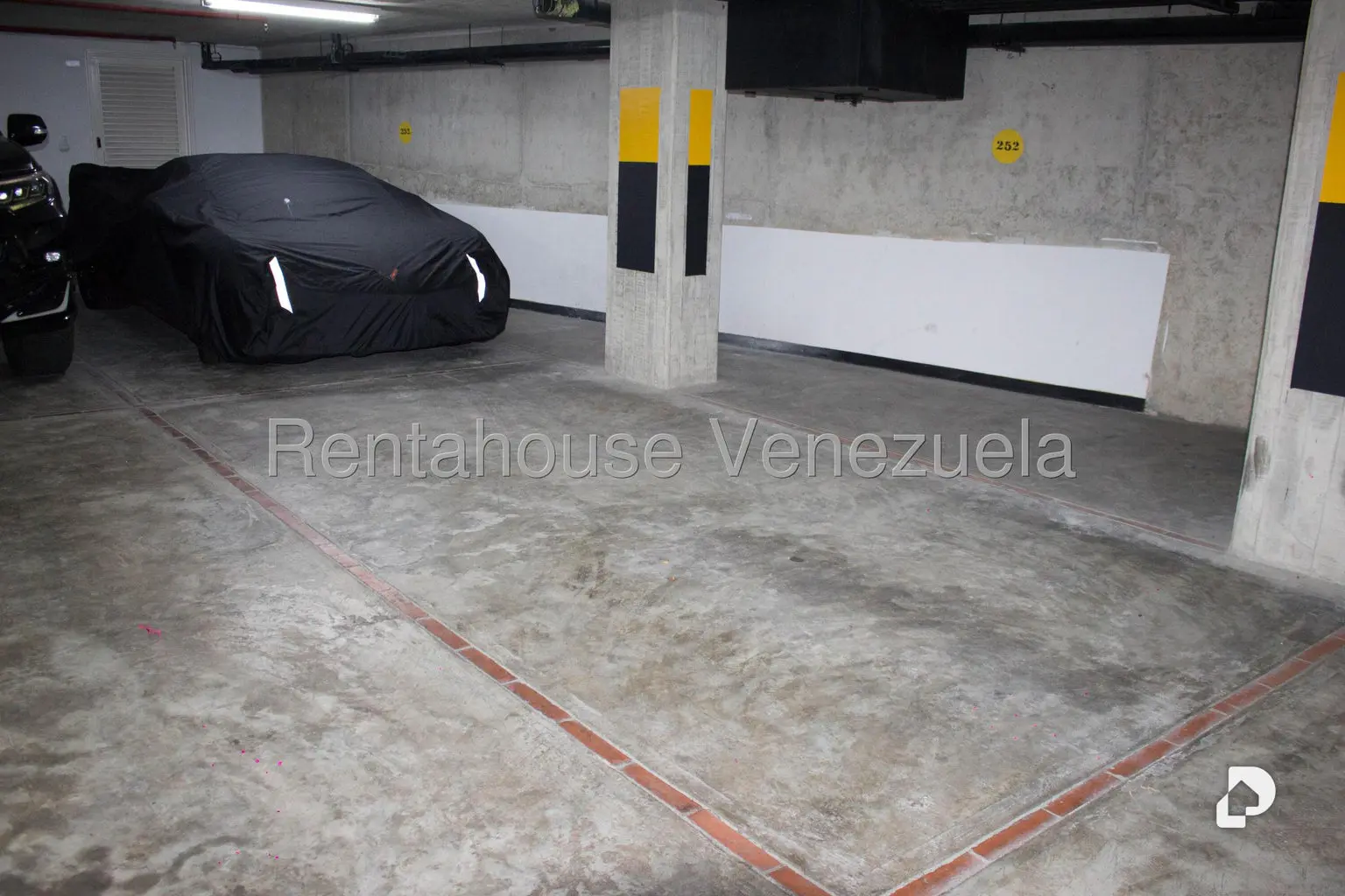 Apartment in Campo Alegre, Caracas – 25