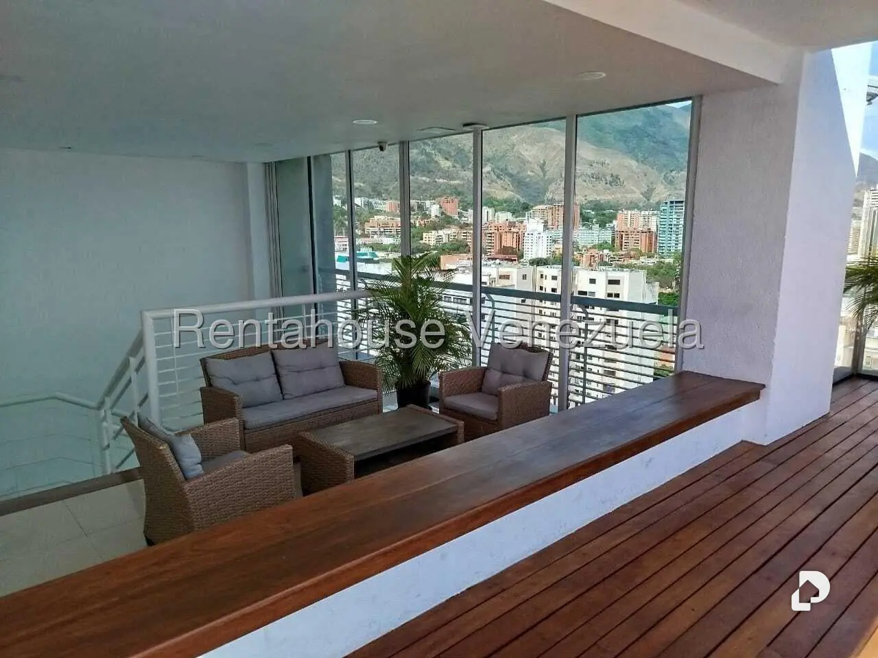 Apartamento en Santa Eduvigis, Caracas – 18