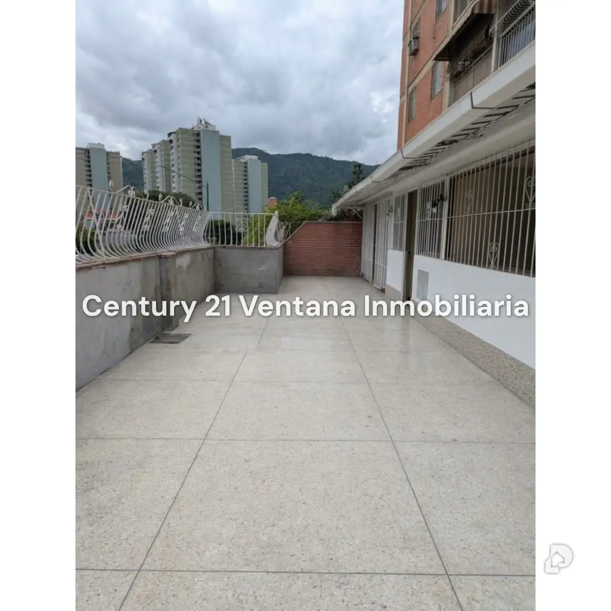 Apartamento en El Paraíso, Caracas – 11