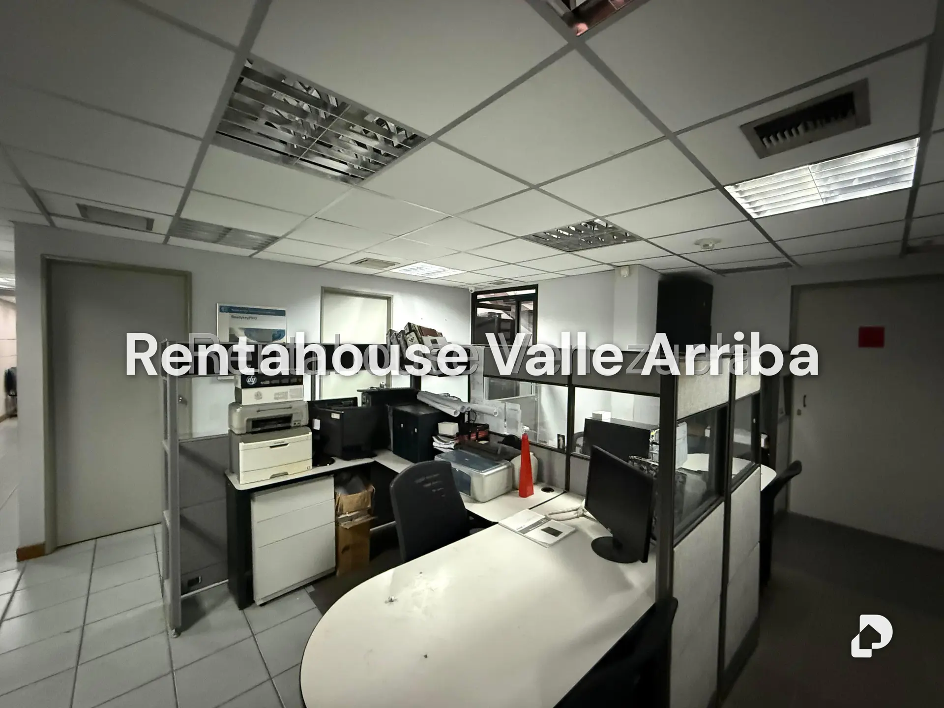 Local comercial en Los Dos Caminos, Caracas – 22