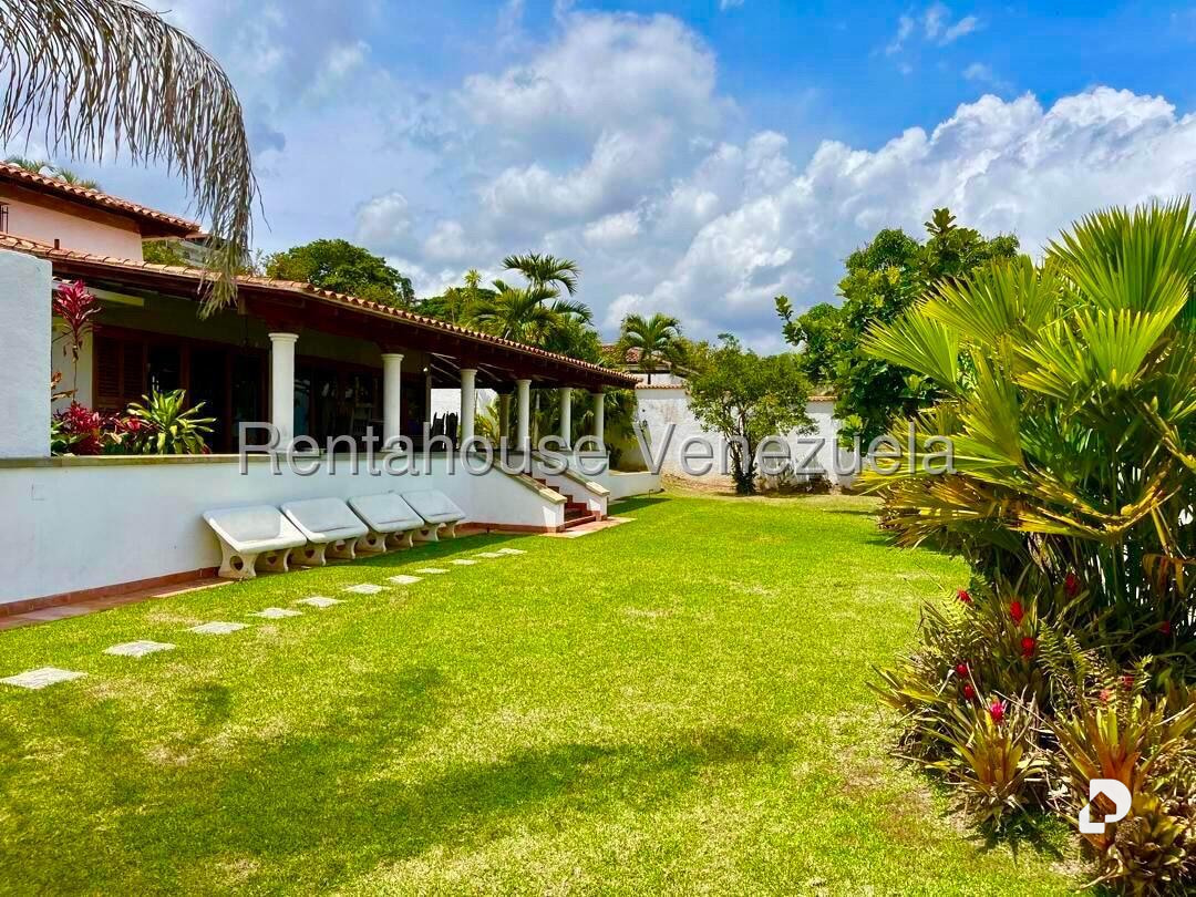 Casa en La Lagunita Country Club, Caracas – 34