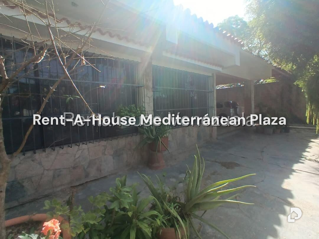 Casa en La Castellana, San Joaquín – 34