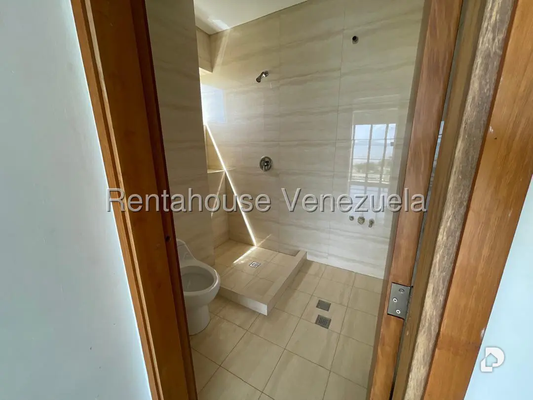 Apartment in Agua Sal, Higuerote – 10