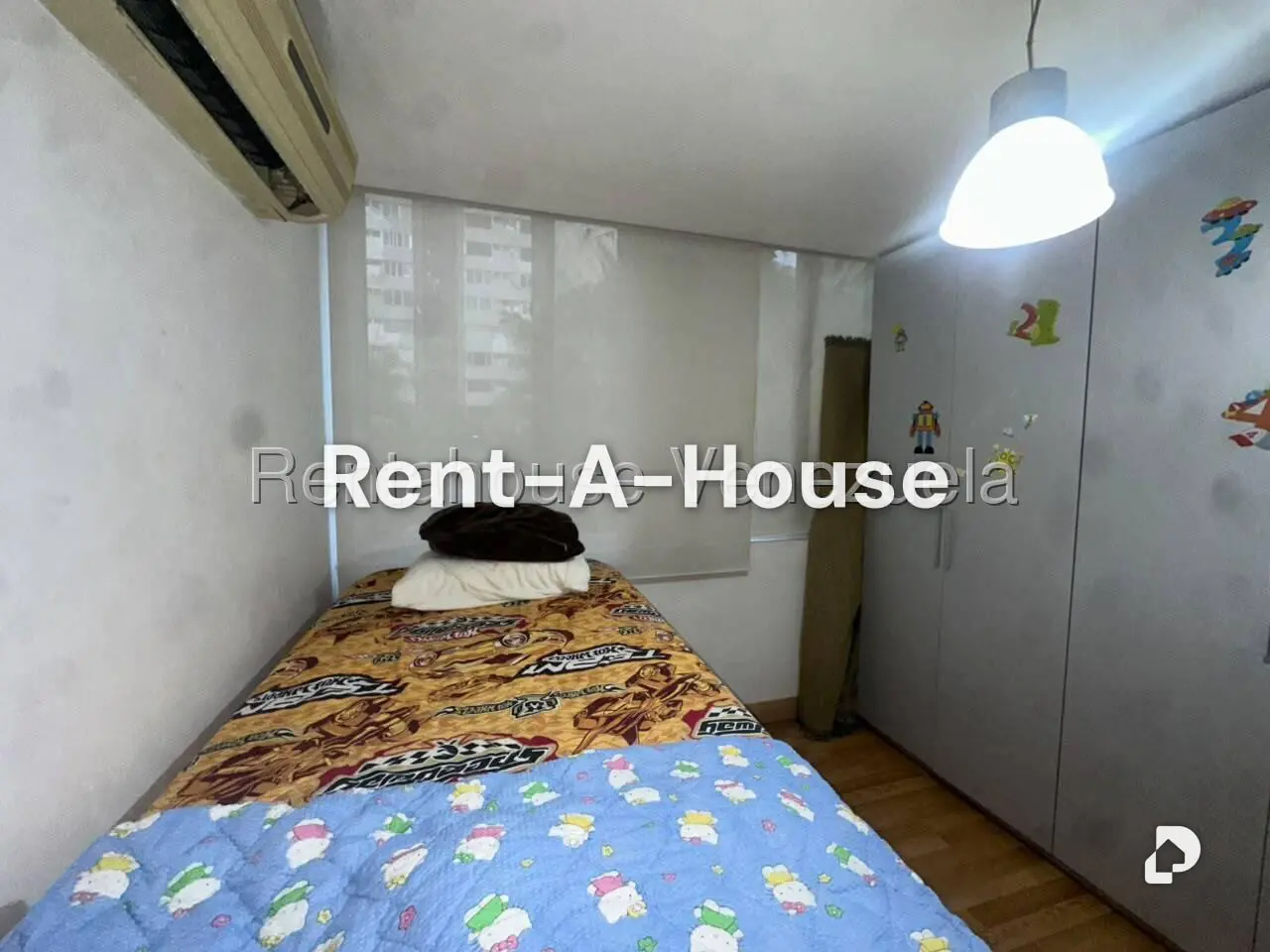 Apartamento en Los Palos Grandes, Caracas – 17