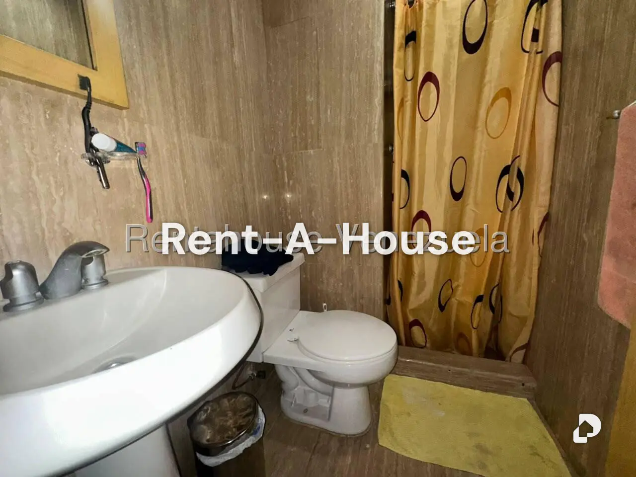Apartamento en Los Palos Grandes, Caracas – 14