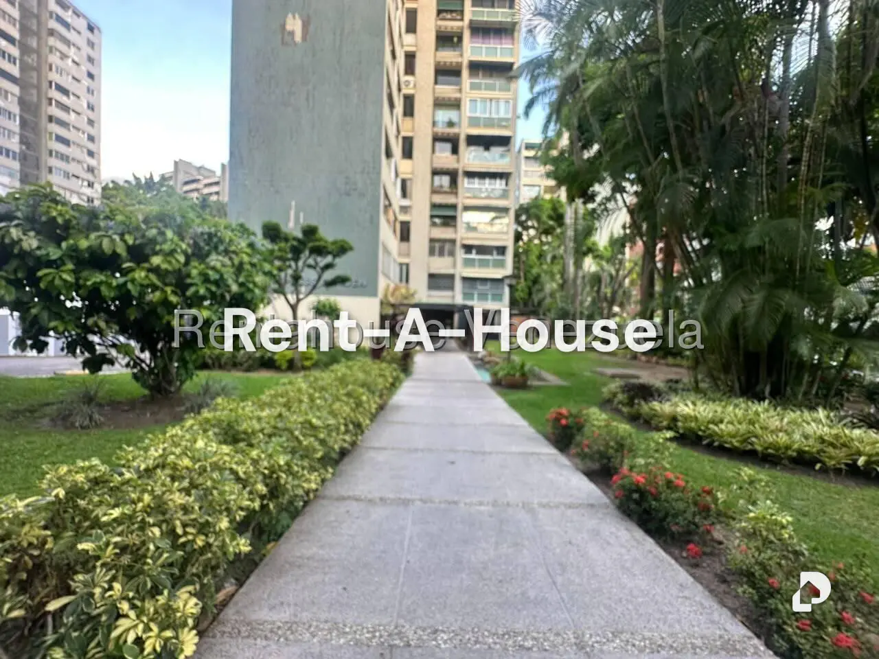 Apartamento en Los Palos Grandes, Caracas – 4