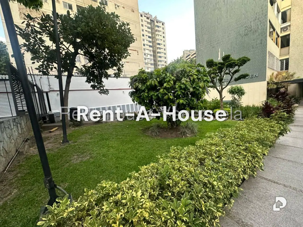 Apartamento en Los Palos Grandes, Caracas – 5