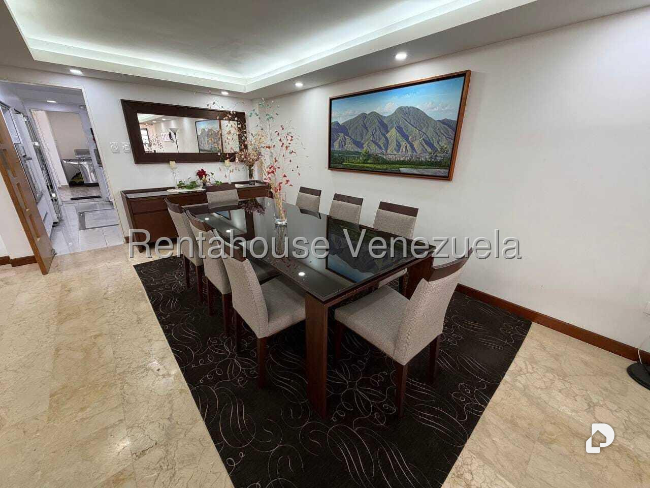 Casa en Alto Prado, Caracas – 14