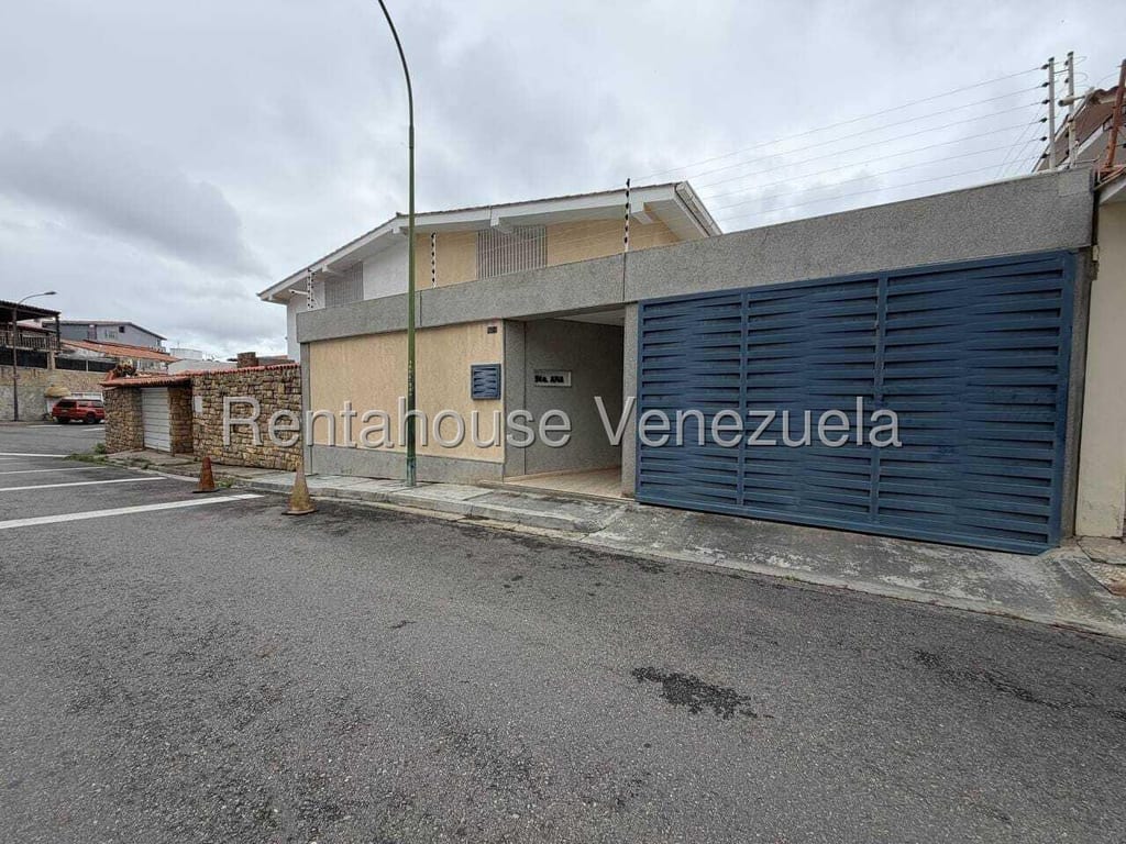 Casa en Alto Prado, Caracas - 1