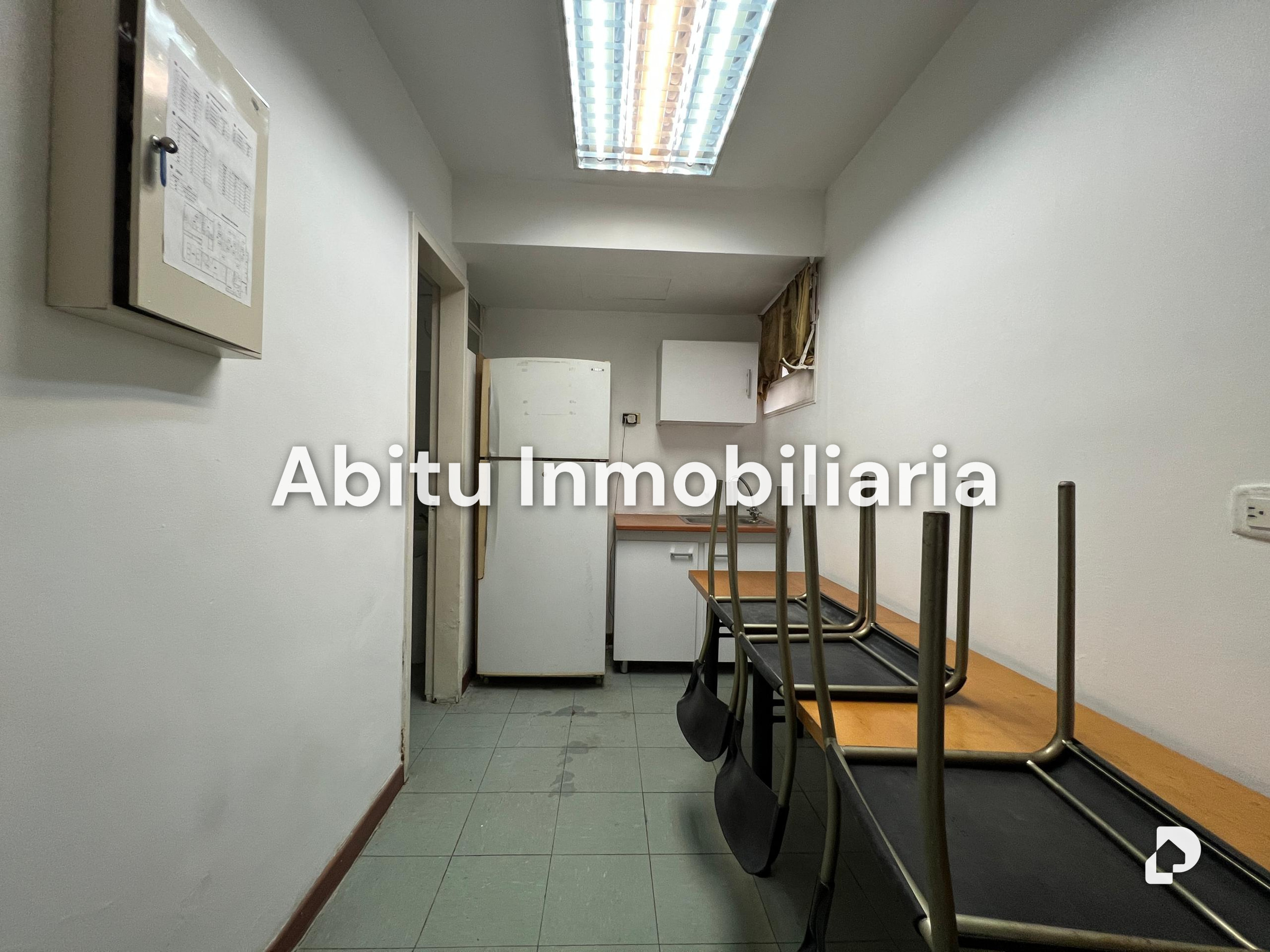 Oficina en El Rosal, Caracas – 9
