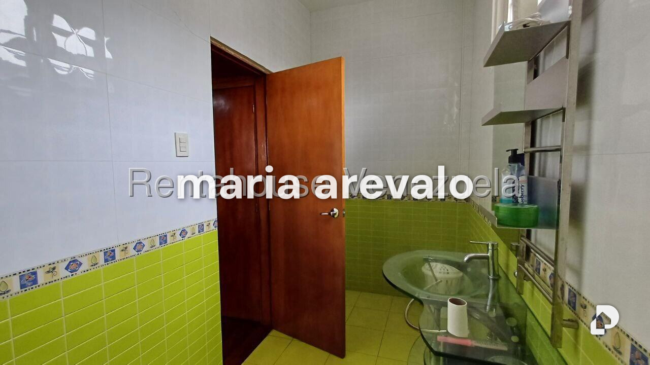Casa en Prados del Este, Caracas – 29