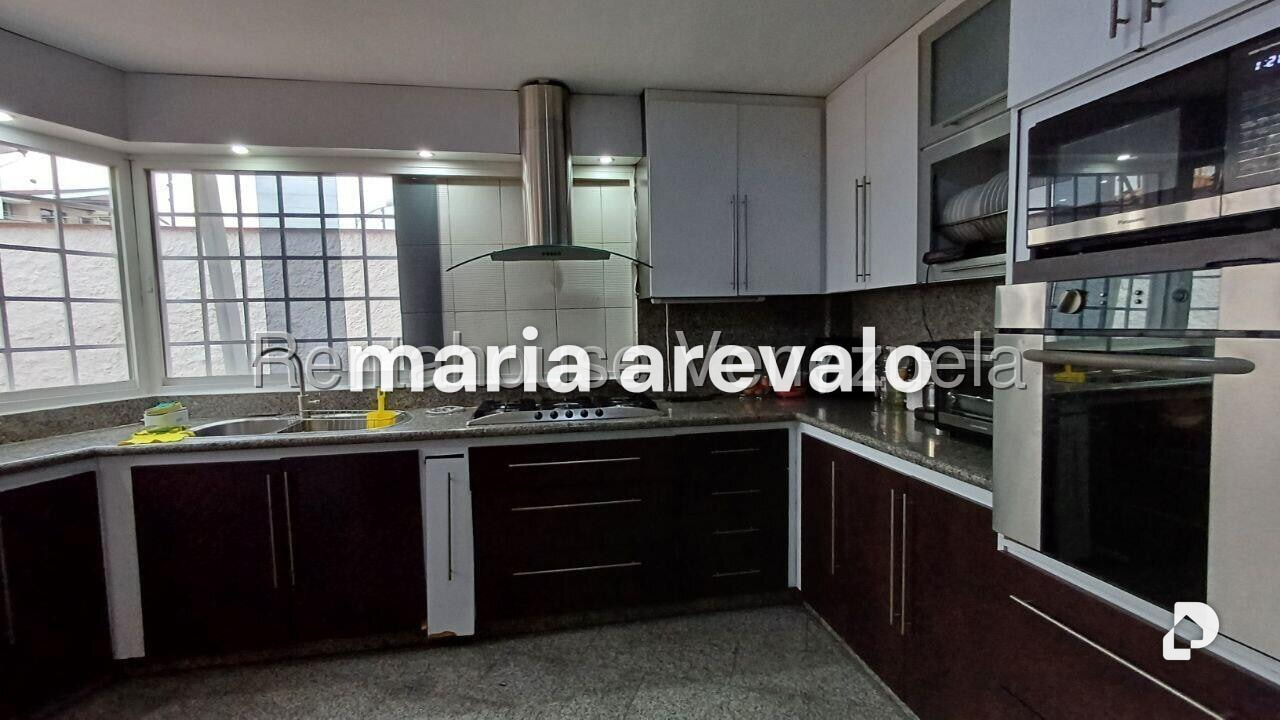 Casa en Prados del Este, Caracas – 10