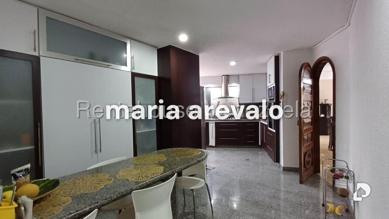 Casa en Prados del Este, Caracas – 11