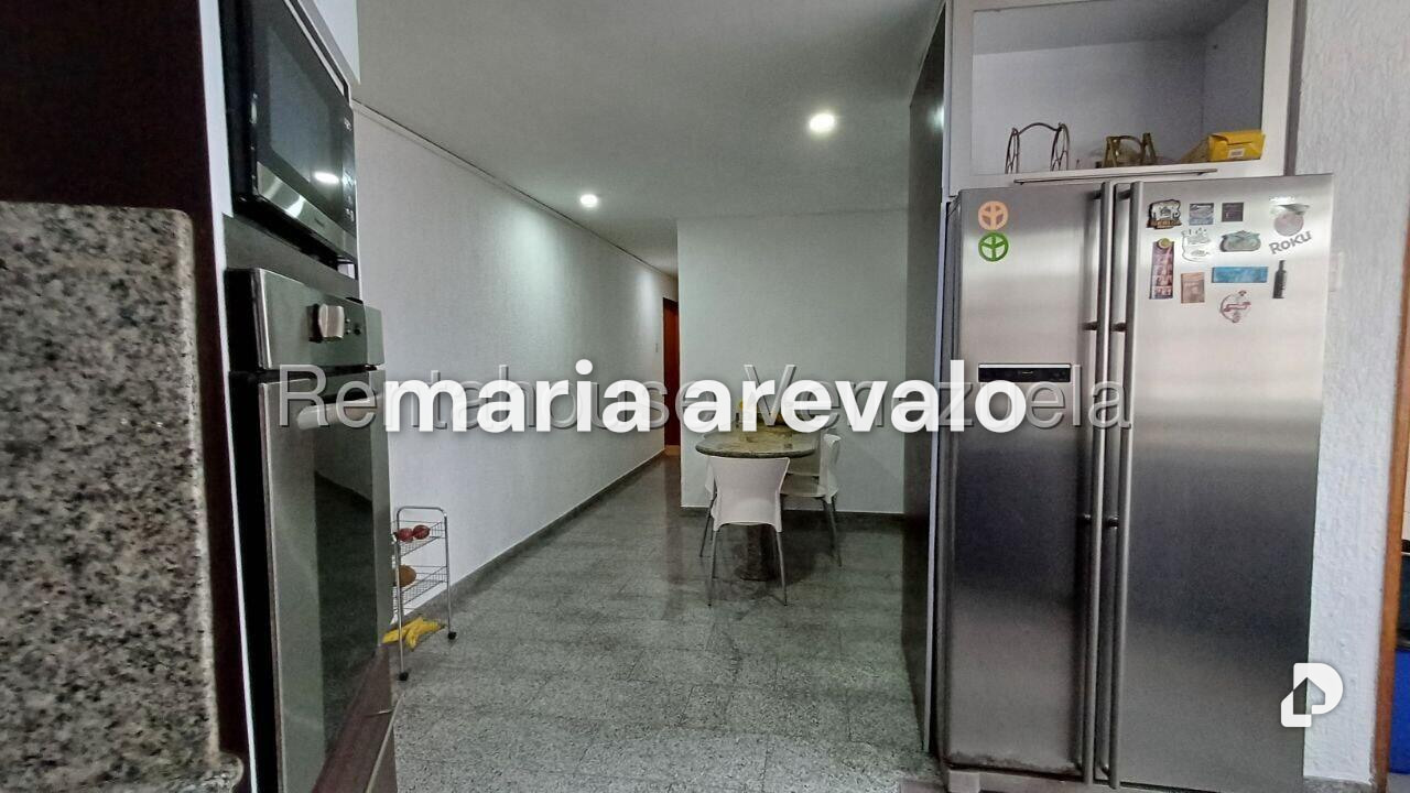 Casa en Prados del Este, Caracas – 12