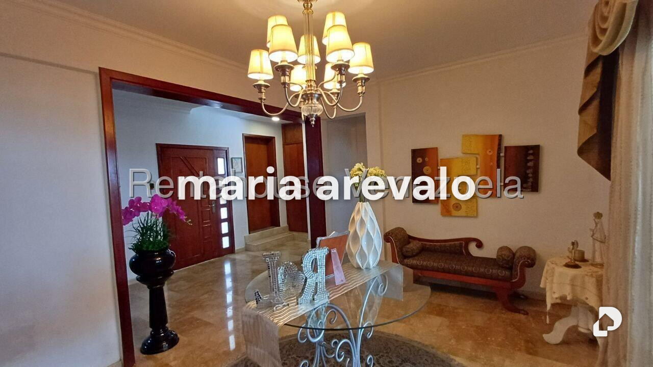 Casa en Prados del Este, Caracas – 4