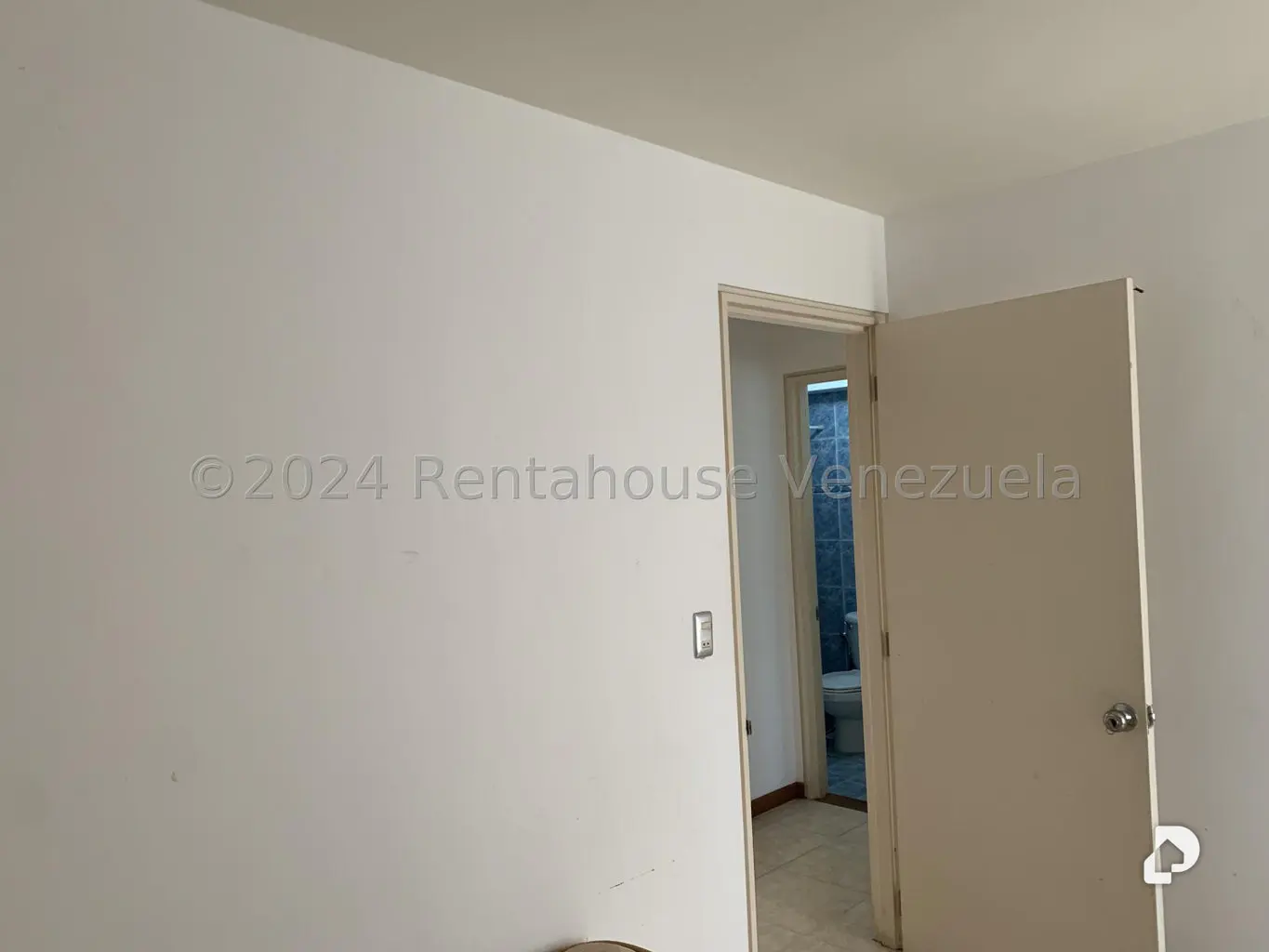 Apartamento en El Cigarral, Caracas – 24