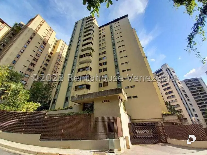 Apartamento en El Cigarral, Caracas – 1