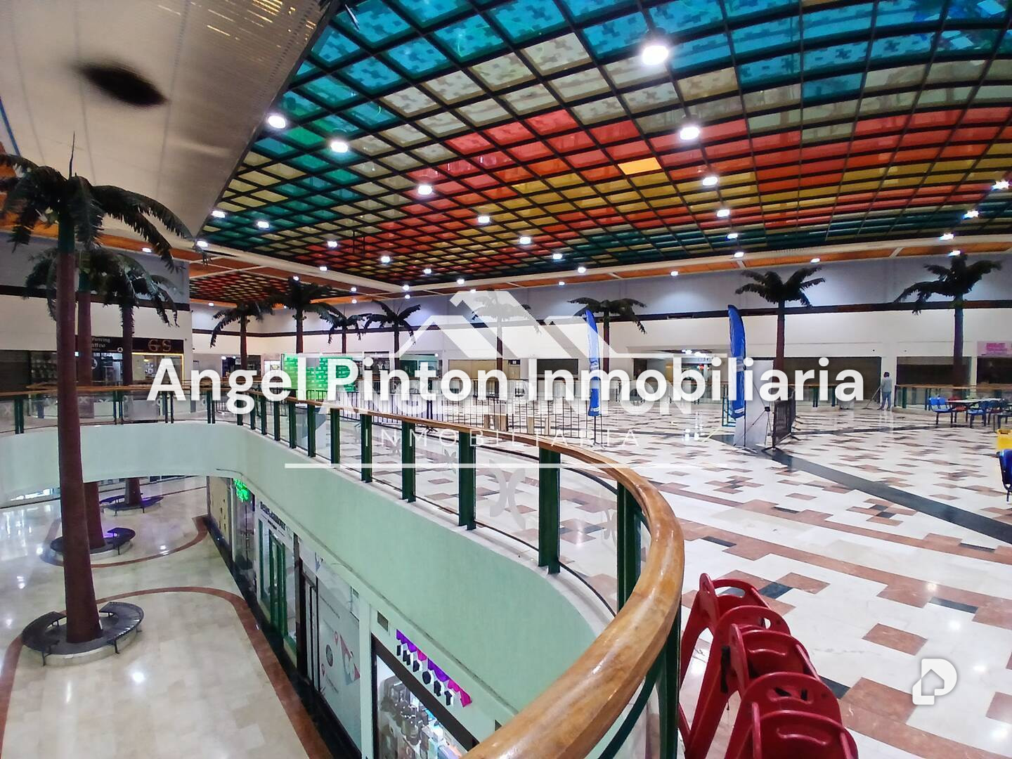 Local comercial en Avenida Fuerzas Armadas, Maracaibo – 14