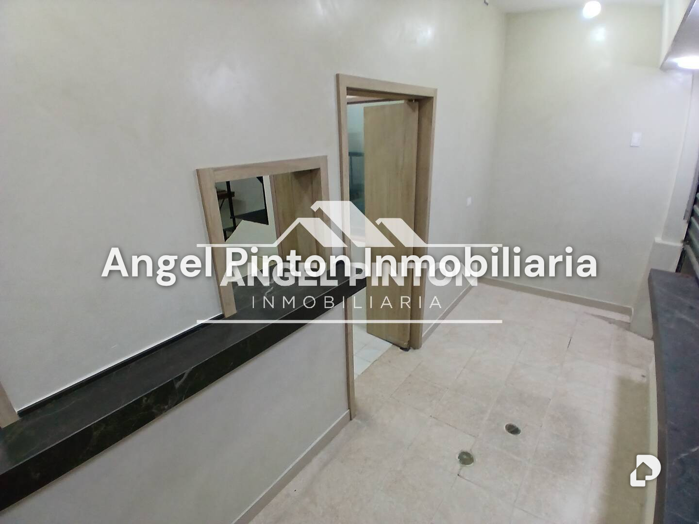 Local comercial en Avenida Fuerzas Armadas, Maracaibo – 3