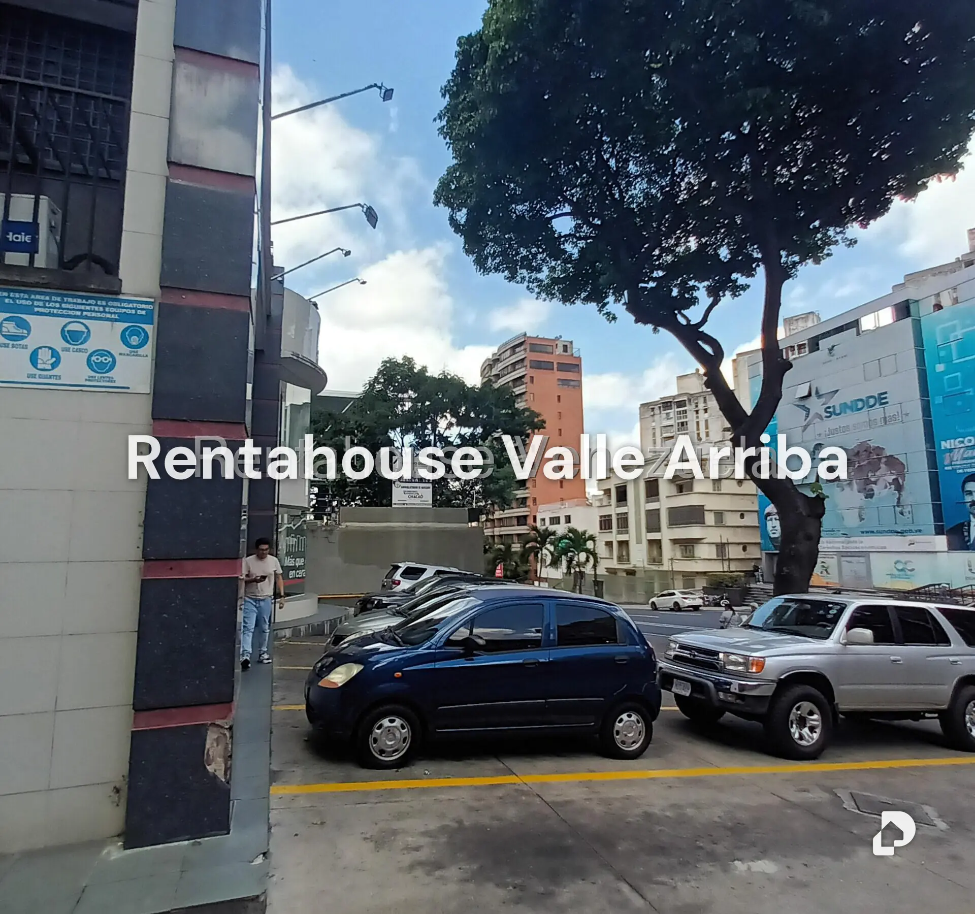 Local comercial en El Bosque, Caracas