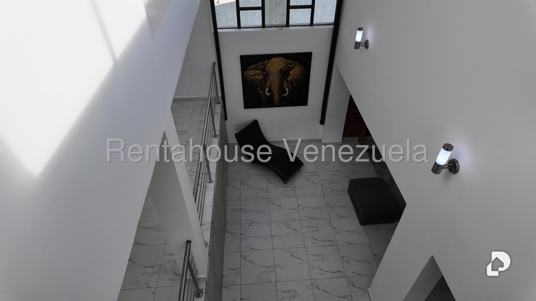 House in Los Naranjos (del Cafetal), Caracas – 17