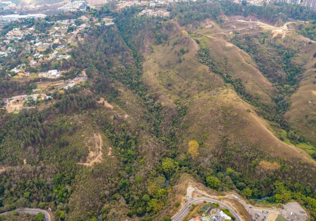 Terreno en Los Samanes, Caracas - 1