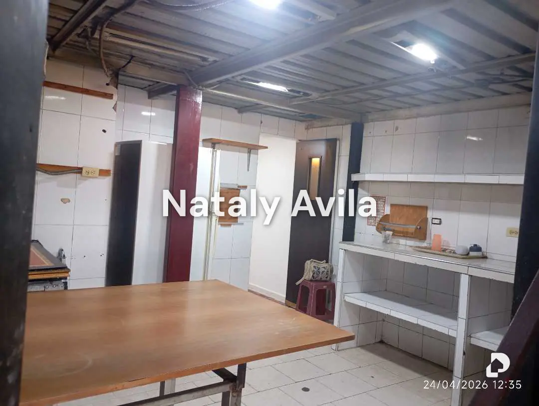 Local comercial en Las Quintas, Valencia – 9