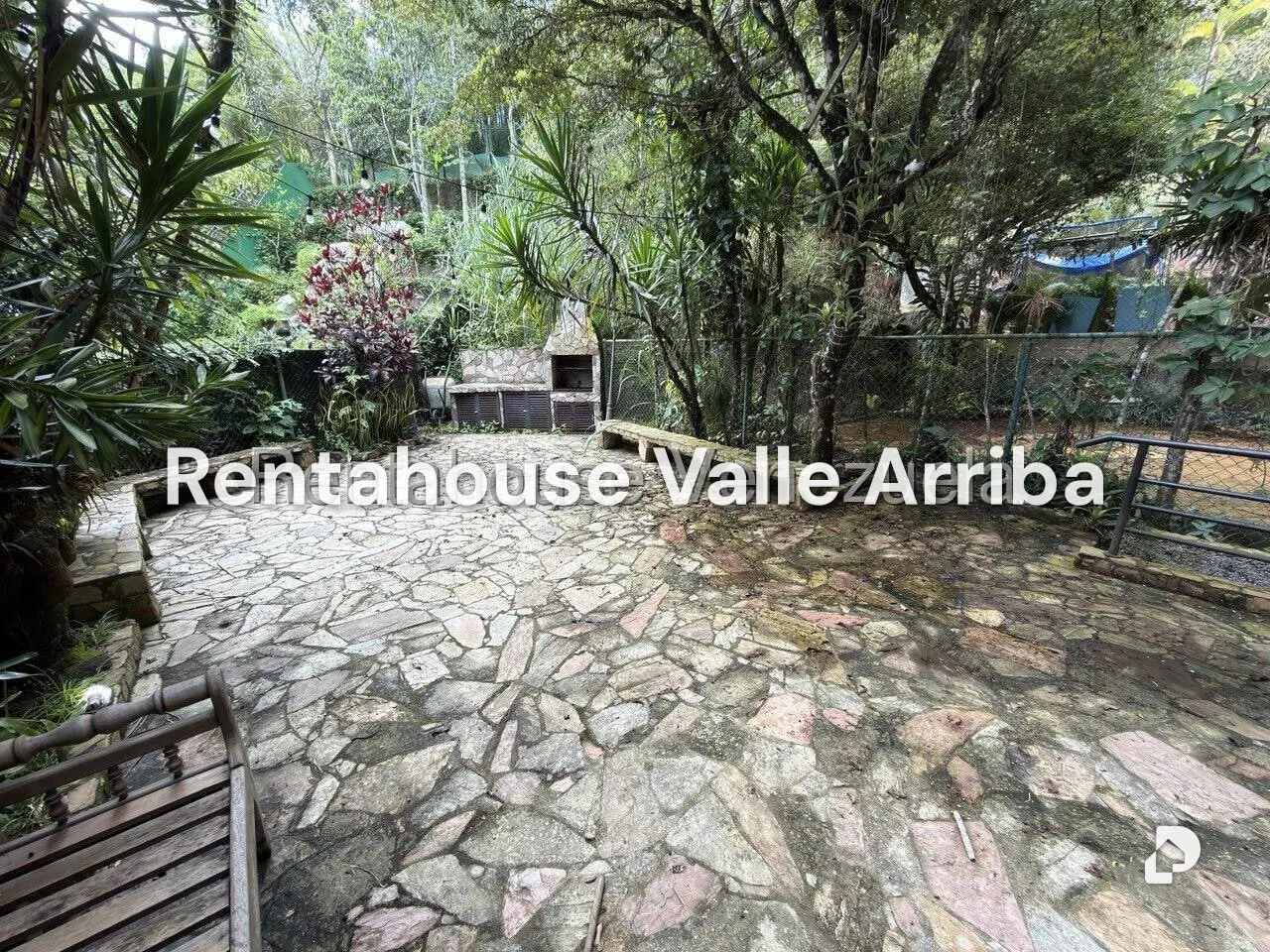 Casa en La Boyera, Caracas – 11