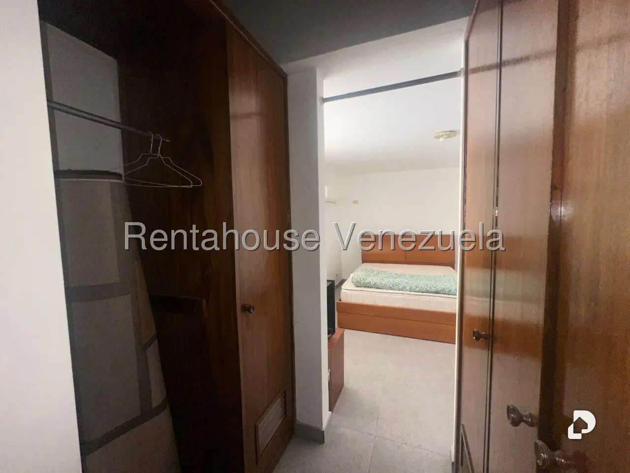 Casa en Santa Fe Sur, Caracas – 22