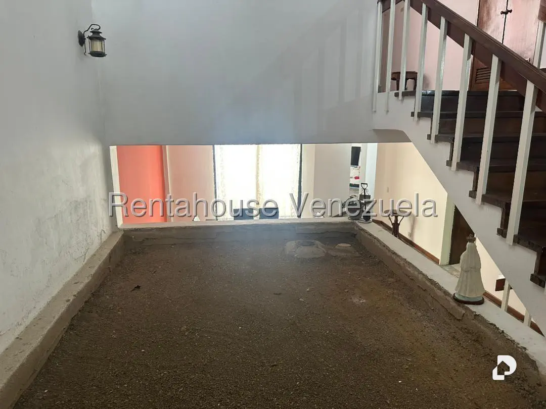 Casa en Santa Fe Sur, Caracas – 12