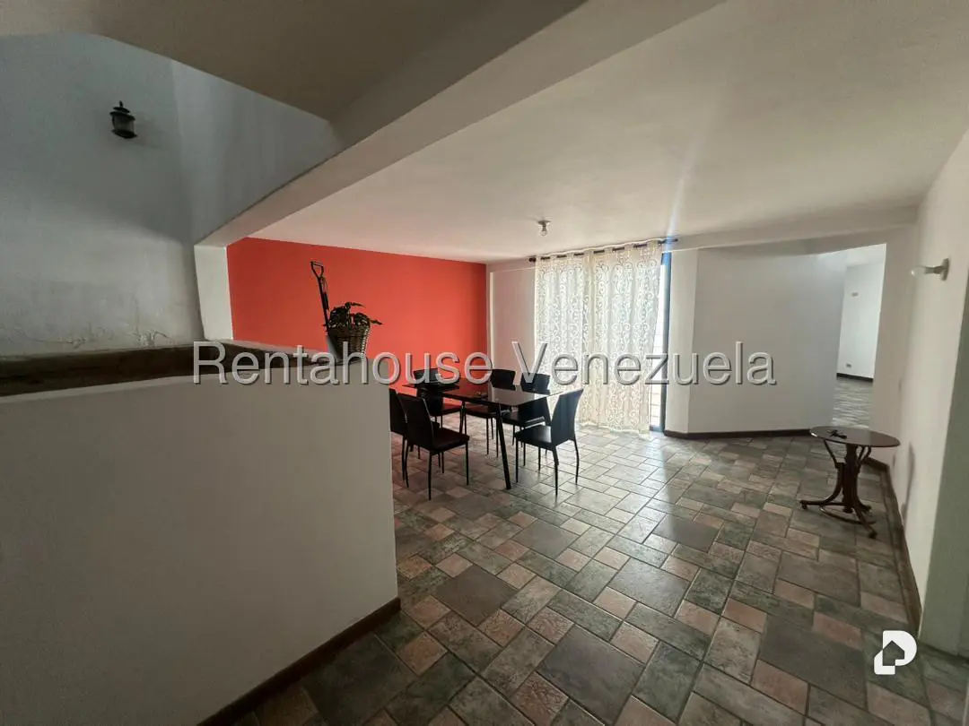 Casa en Santa Fe Sur, Caracas – 11