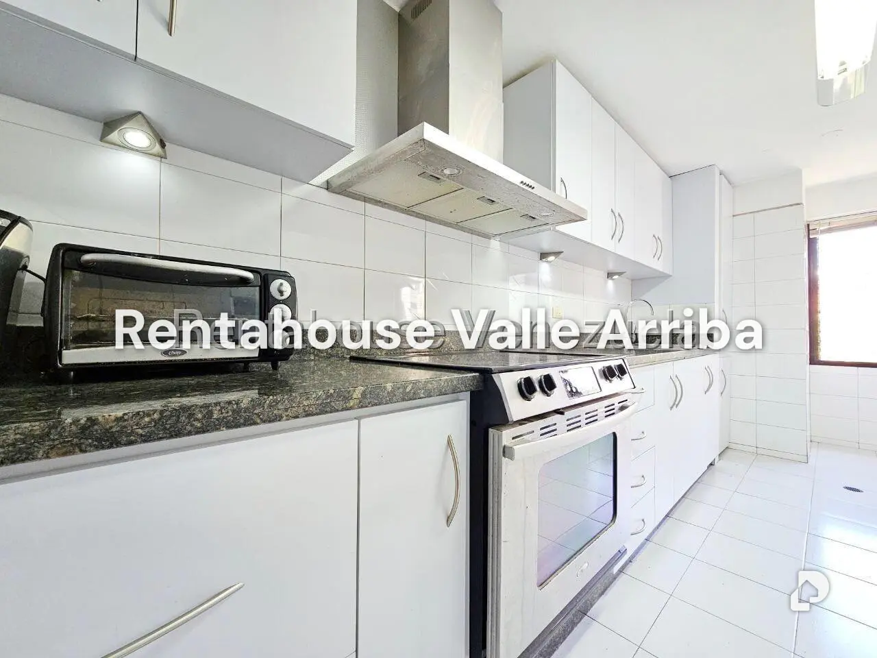 Apartamento en El Cigarral, Caracas – 15