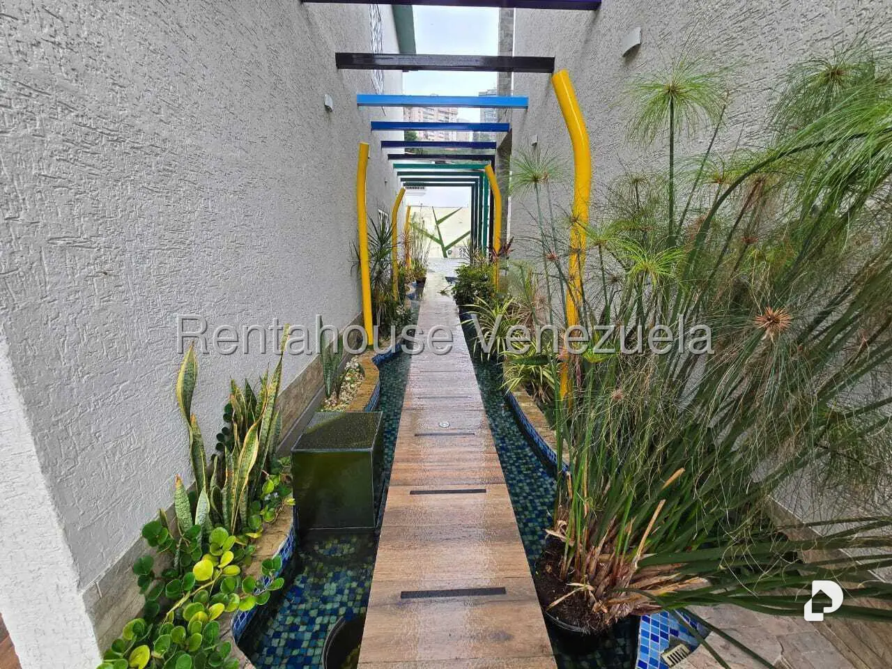 Townhouse en Colinas de Santa Mónica, Caracas – 10