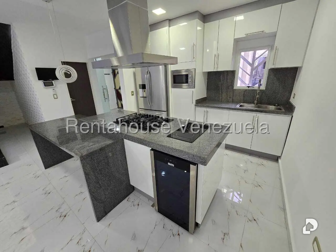 Townhouse en Colinas de Santa Mónica, Caracas – 14