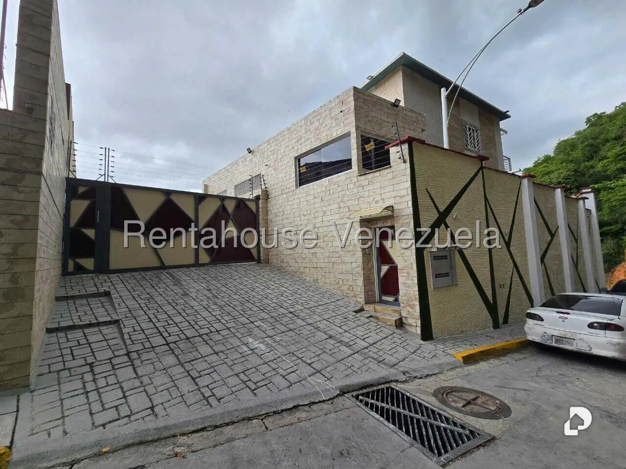 Townhouse en Colinas de Santa Mónica, Caracas – 31