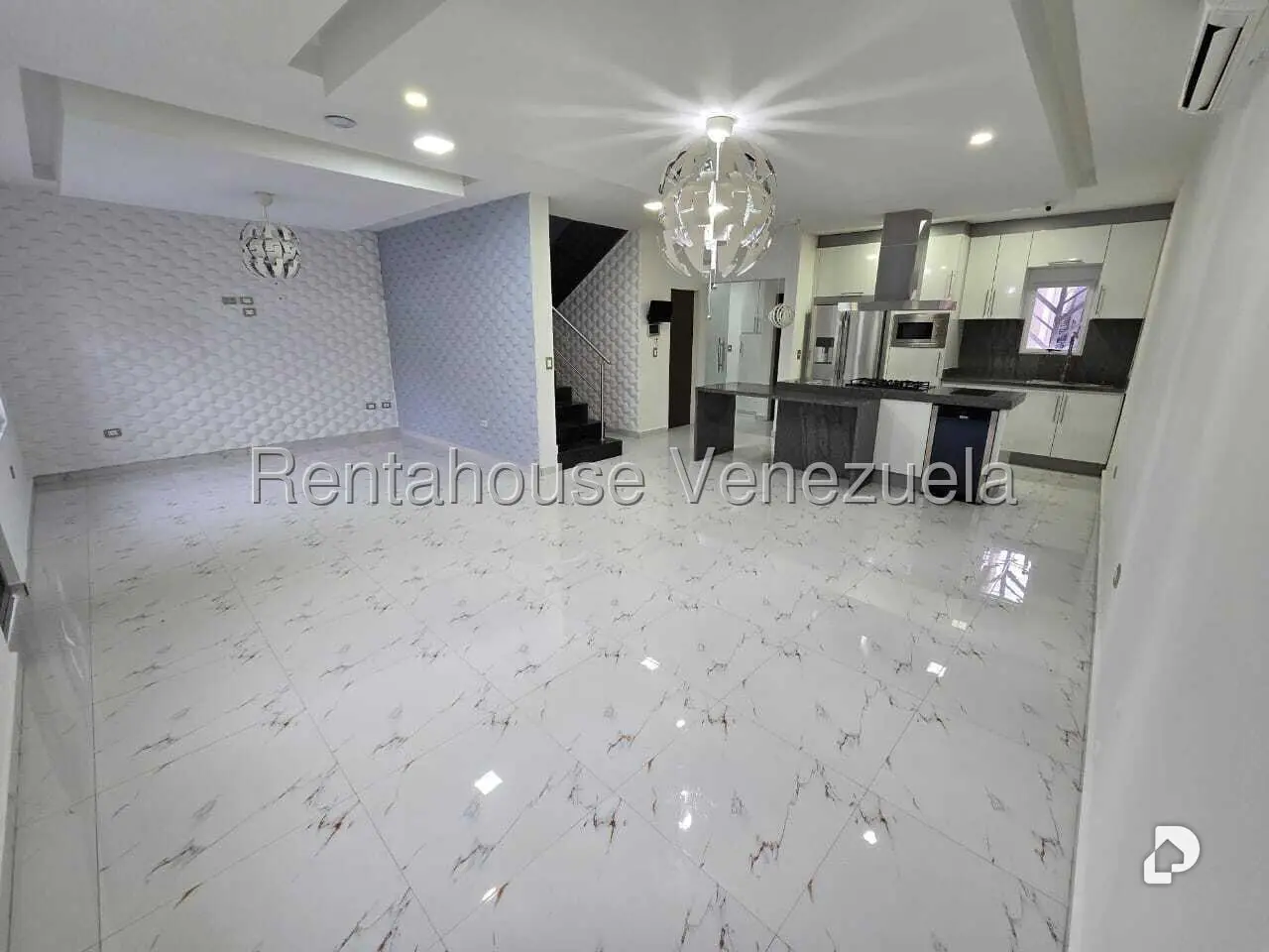 Townhouse en Colinas de Santa Mónica, Caracas – 15