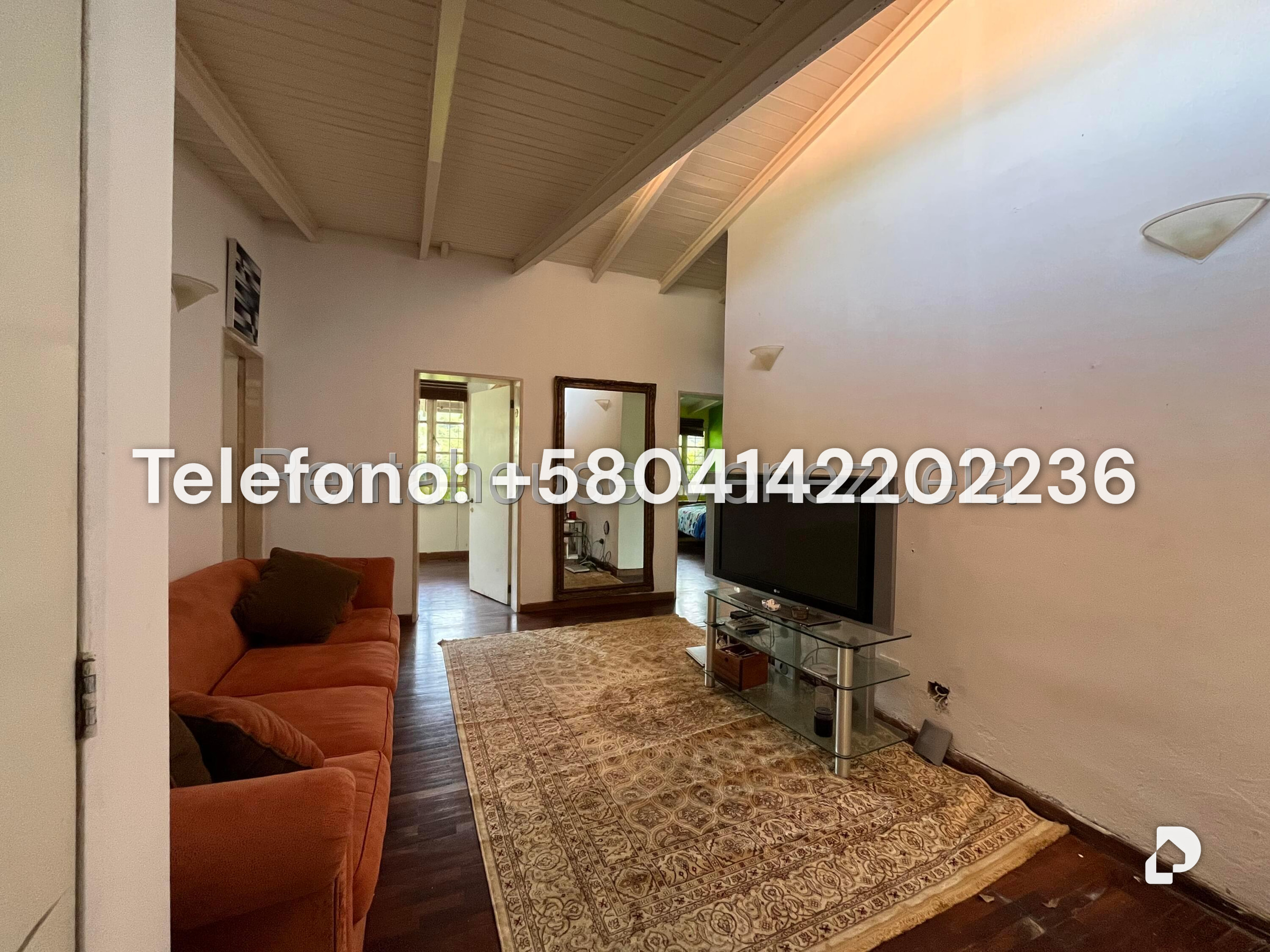 Casa en Prados del Este, Caracas – 28