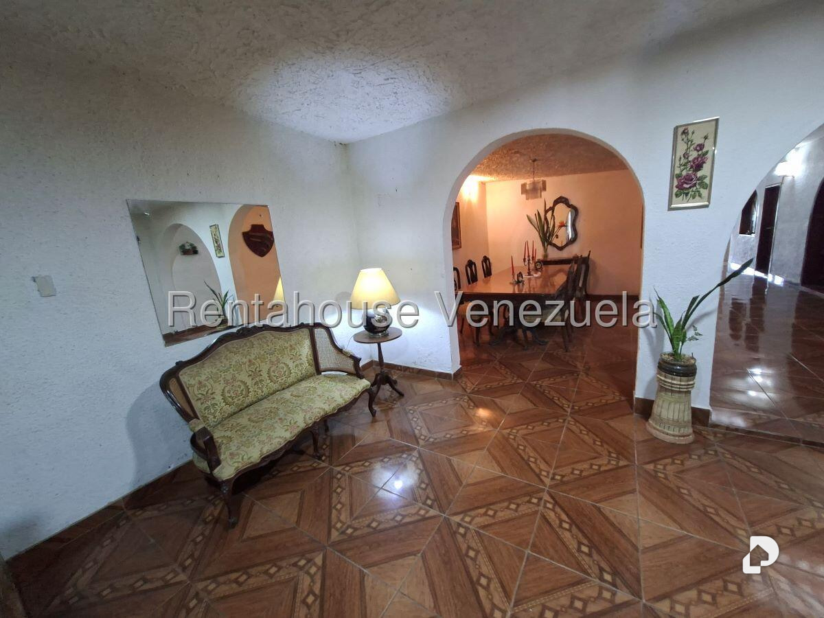 Casa en La Rosaleda, San Antonio de Los Altos – 14