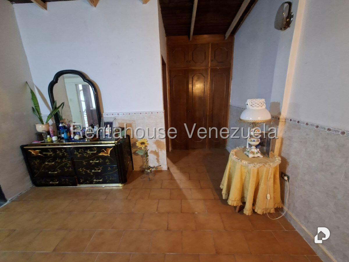 Casa en La Rosaleda, San Antonio de Los Altos – 30