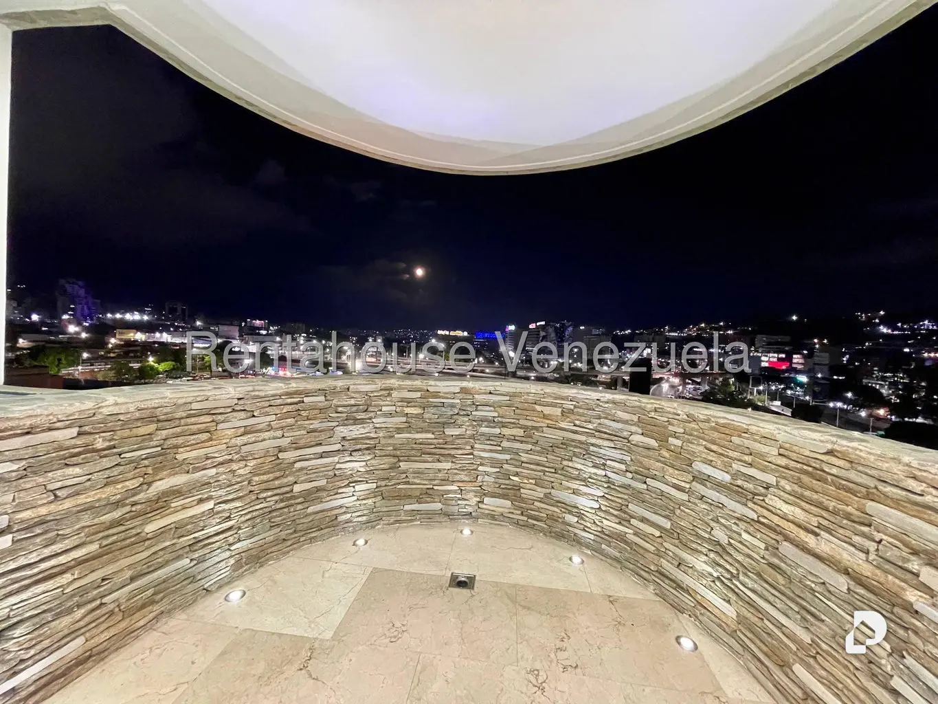 Apartamento en El Rosal, Caracas – 6