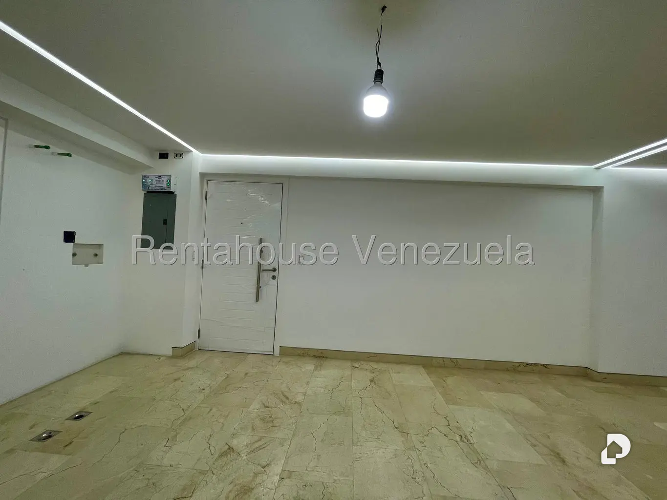 Apartamento en El Rosal, Caracas – 17